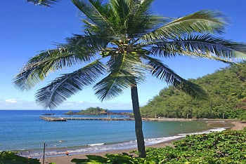Serene Hana Bay