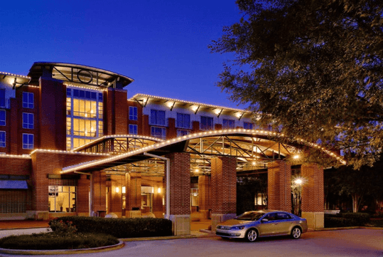 The Chattanoogan Hotel, Curio Collection By Hilton - Exterior.