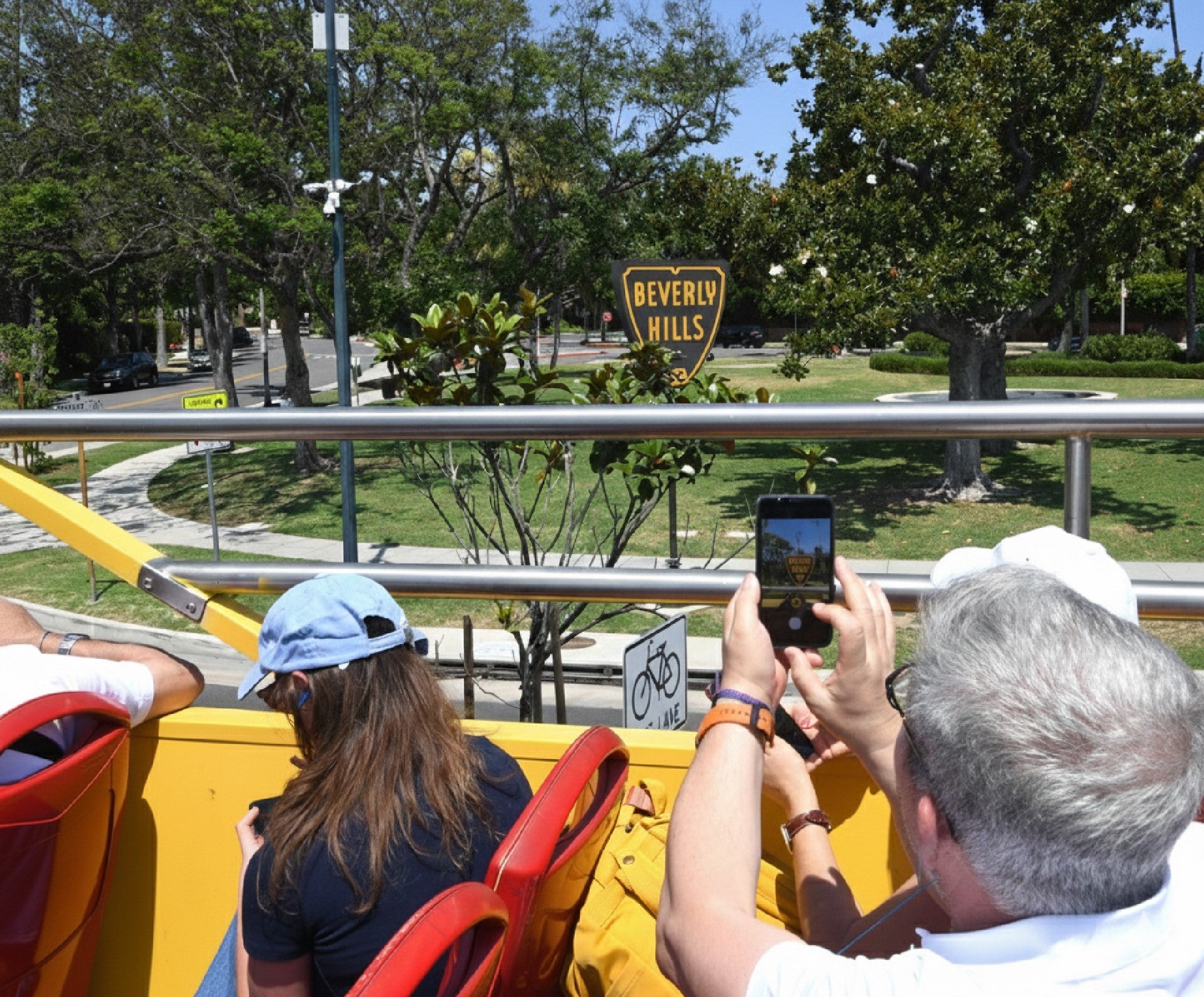 Universal Studios Hollywood + Shuttle & 1-Day Hop-On Hop-Off
