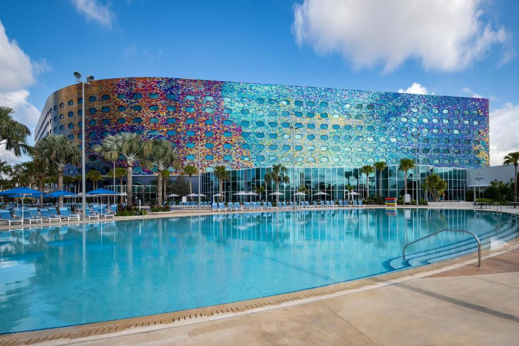 Resort-style outdoor pool