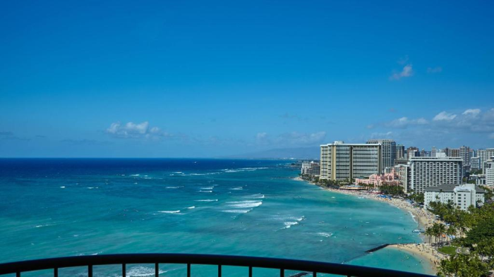 Stay: A Review of the Waikiki Beach Marriott Resort & Spa – WeLeaveToday