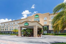 Wingate by Wyndham Universal Studios & Convention Center - Orlando, FL