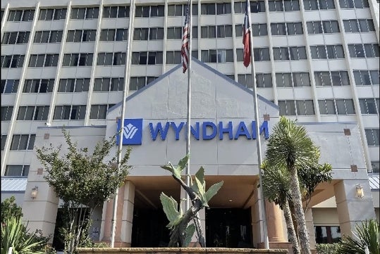 Hotel main entrance.