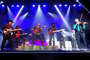 America's Top Country Hits in Branson, Missouri