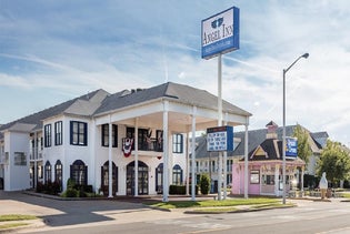 Angel Inn Near IMAX, a Travelodge by Wyndham in Branson, Missouri