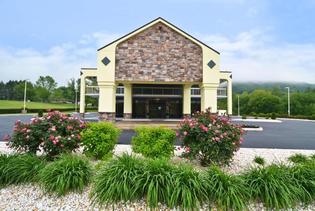 Best Western Cades Cove Inn in Townsend, Tennessee