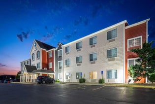 Best Western Worlds of Fun Inn & Suites in Kansas City, Missouri