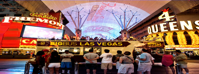 Big Bus Las Vegas Night Tour with Drinks - Adults Only in Las Vegas, Nevada