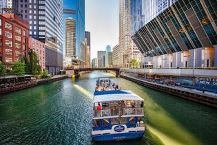 Architecture River Tour from Navy Pier in Chicago, Illinois