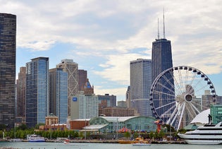 Welcome to Chicago: Private Half-Day Tour with 360 Observation Deck in Chicago, Illinois