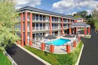 Clarion Inn Biltmore Village in Asheville, North Carolina