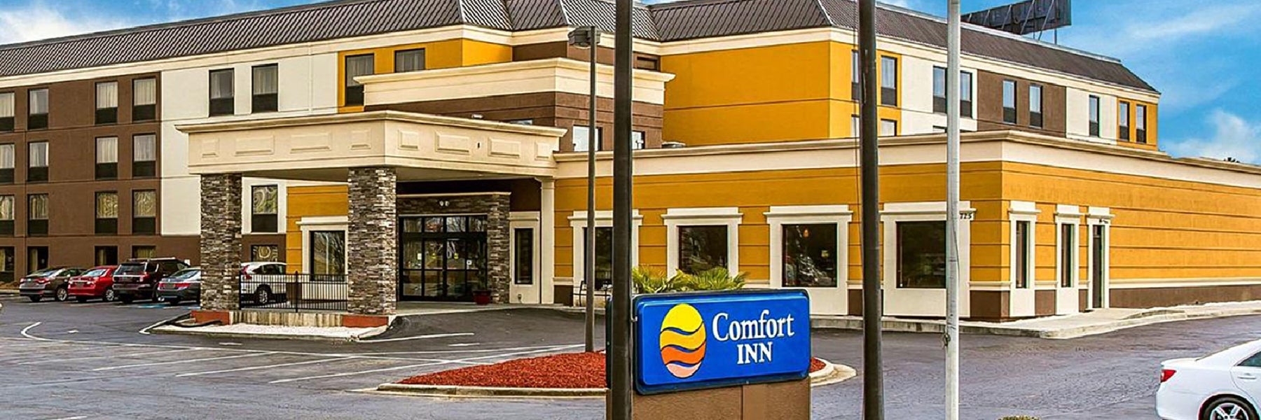 Comfort Inn Fort Mill Amusement Park at Carowinds Blvd in Fort Mill, South Carolina