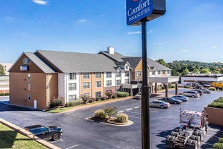 Comfort Inn & Suites Ballpark Area in Smyrna, Georgia