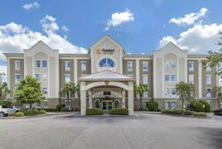 Comfort Suites Myrtle Beach Central in Myrtle Beach, South Carolina