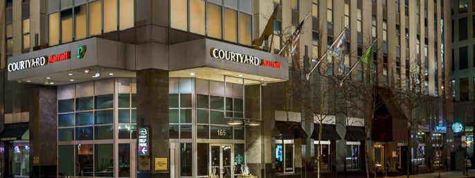 Courtyard Chicago Downtown/Magnificent Mile in Chicago, Illinois