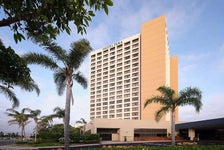 Hotel Fera Anaheim, a DoubleTree by Hilton in Orange, California