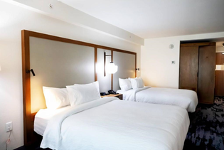 Fairfield Inn & Suites by Marriott Louisville Airport in Louisville, Kentucky