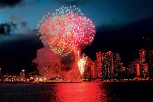 Hilton Fireworks Dinner Cruise in Honolulu, Hawaii