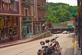 SWMOtorcycle Tours: Guided Motorcycle Tours in Rockaway Beach, Missouri