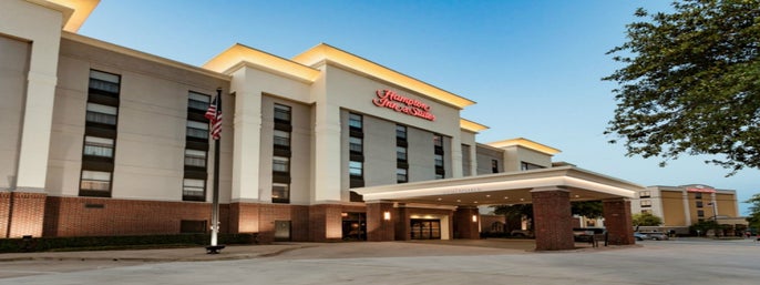Hampton Inn & Suites Dallas DFW Airport North Grapevine in Grapevine, Texas