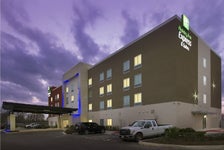 Holiday Inn Express & Suites New Braunfels in New Braunfels, Texas