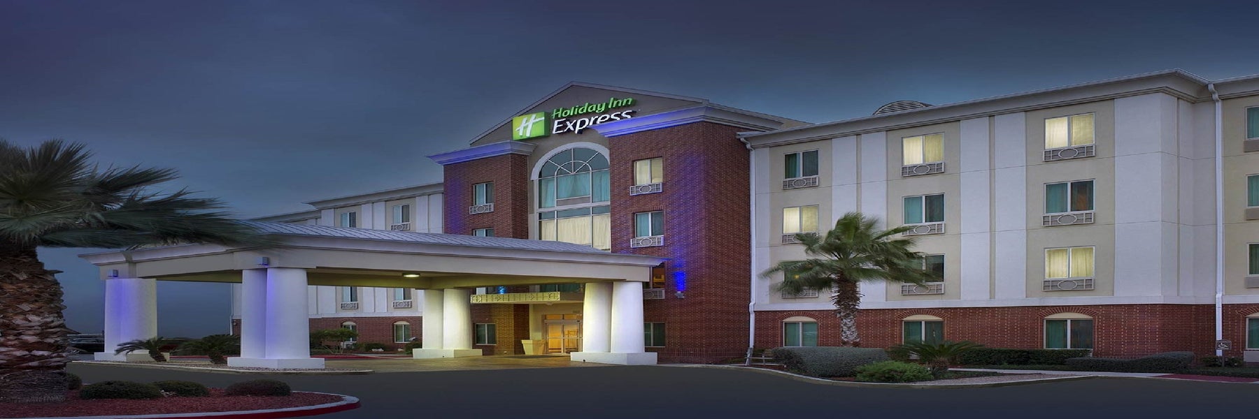 Holiday Inn Express & Suites San Antonio-West-SeaWorld Area in San Antonio, Texas