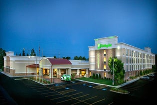 Hotel Gurnee in Gurnee, Illinois