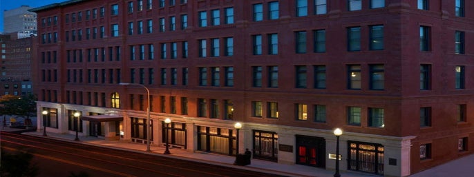 Hotel Savoy Kansas City, Tapestry Collection by Hilton in Kansas City, Missouri