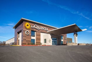 La Quinta Inn & Suites by Wyndham Branson in Branson, Missouri