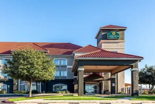 La Quinta Inn & Suites by Wyndham New Braunfels in New Braunfels, Texas