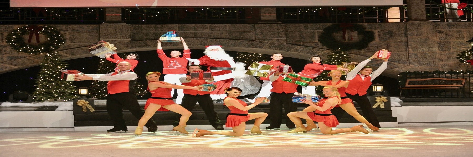 Le Grand Cirque: Winter in the Air at Broadway Theater in Myrtle Beach, South Carolina