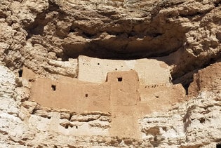 Montezuma Castle, Jerome and Sedona Day Tour in Scottsdale, Arizona