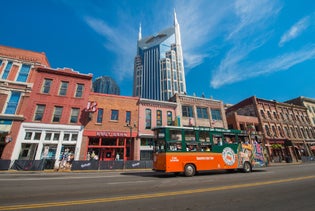 Nashville Hop On Hop Off Trolley Tour in Nashville, Tennessee