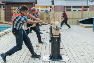 Paula Deen's Lumberjack Feud Supper Show in Pigeon Forge, Tennessee