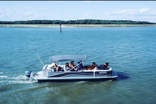 Pontoon Boat Rental in Hilton Head, South Carolina