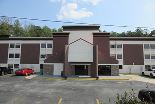 Quality Inn & Suites Near Six Flags East in Atlanta, Georgia