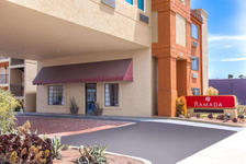 Ramada by Wyndham Culver City - Culver City, CA