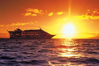 Star of Honolulu Sunset Dinner Cruise in Honolulu, Hawaii