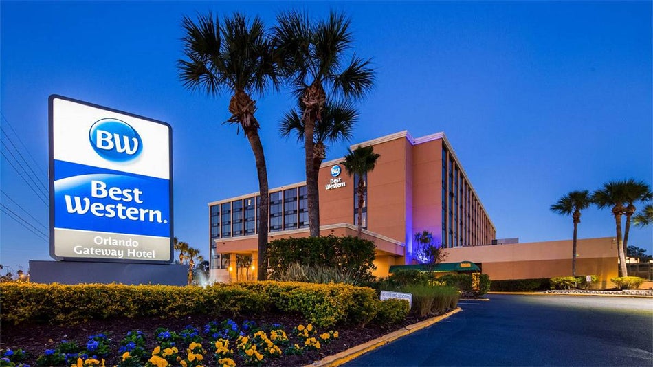 exterior view of the Best Western Orlando Gateway Hotel in Orlando, Florida, USA