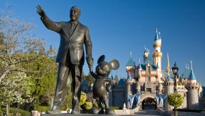 Disneyland vs. Disney World: What's the Difference?