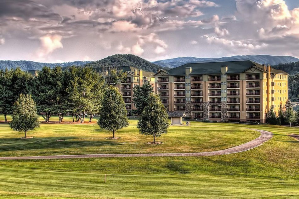 External View of Riverstone Resort in Pigeon Forge Tennessee