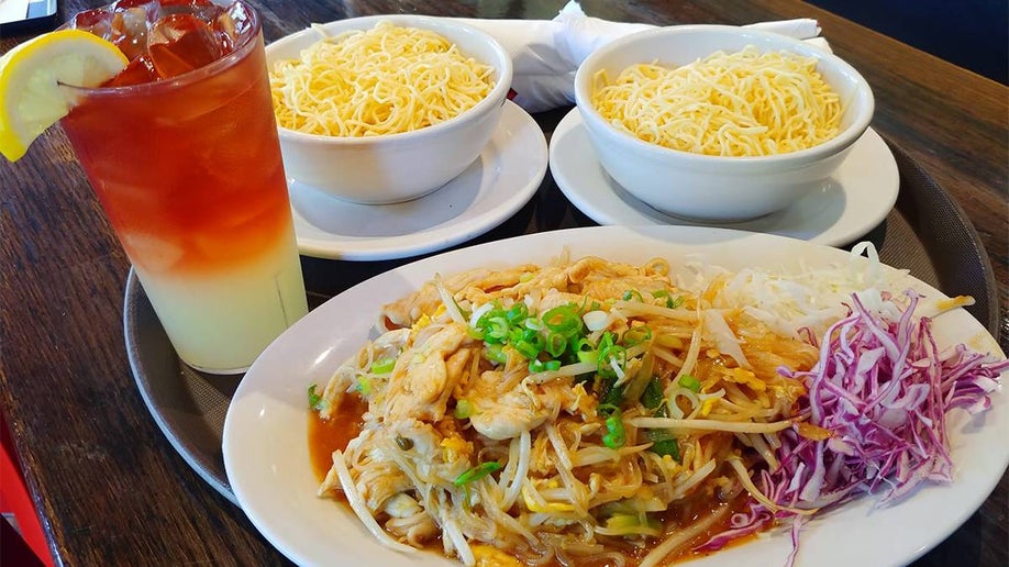 Close up photo of a lunch at Noodles Etc in Chicago, Illinois, USA
