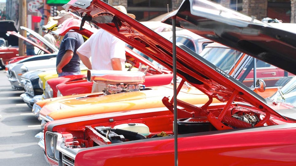 a picture of a lots of repairing cars