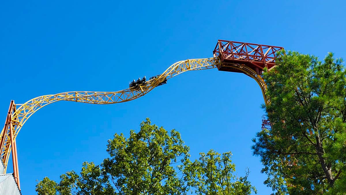 The gauntlet magic springs. Woman Falls from Roller Coaster at