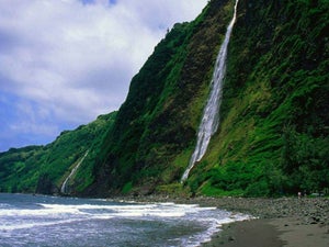 Waterfalls Near Hilo ﻿- 2023 Ultimate Kayak Tour Tips & Reviews