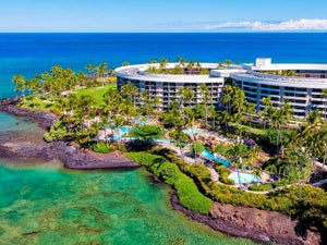 Best Place to Stay in Hawaii: 12 Family Friendly Hotels