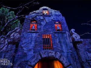Universal Studios Hollywood Horror Nights: 2023 Discount Tickets and Guide