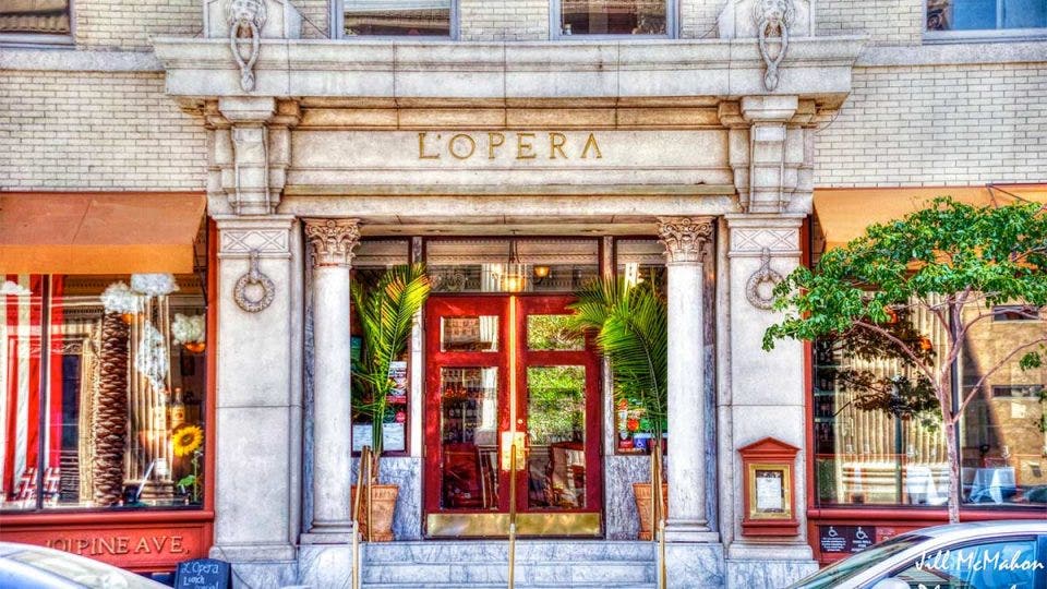 Restaurants Near the Aquarium of the Pacific Best Dining Options