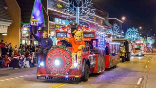 Float from gatlinburg christmas parade