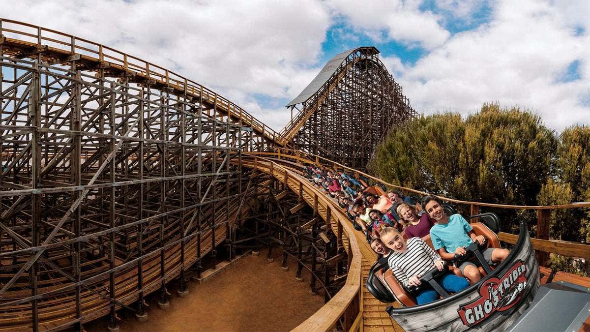 Knott's Berry Farm Discount Tickets 5 Ways to Save Up to 52